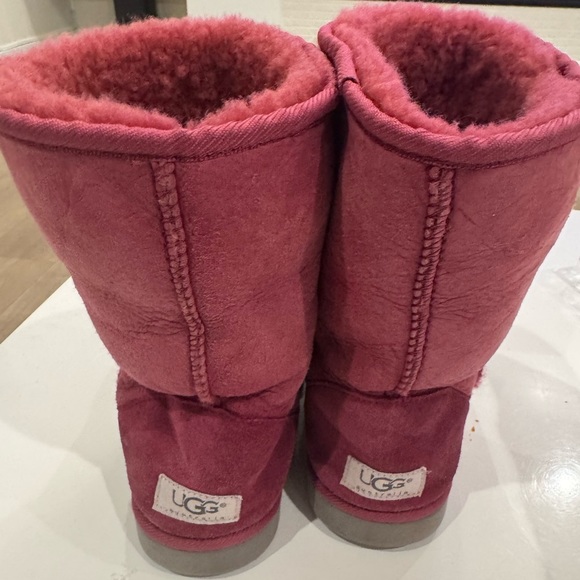 UGG Classic Short Boots 8 Pink Sheepskin Suede Slip-On Warm Winter Booties - Picture 12 of 13